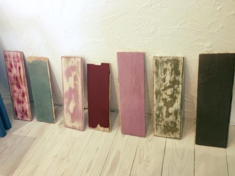 不揃いな板たち。